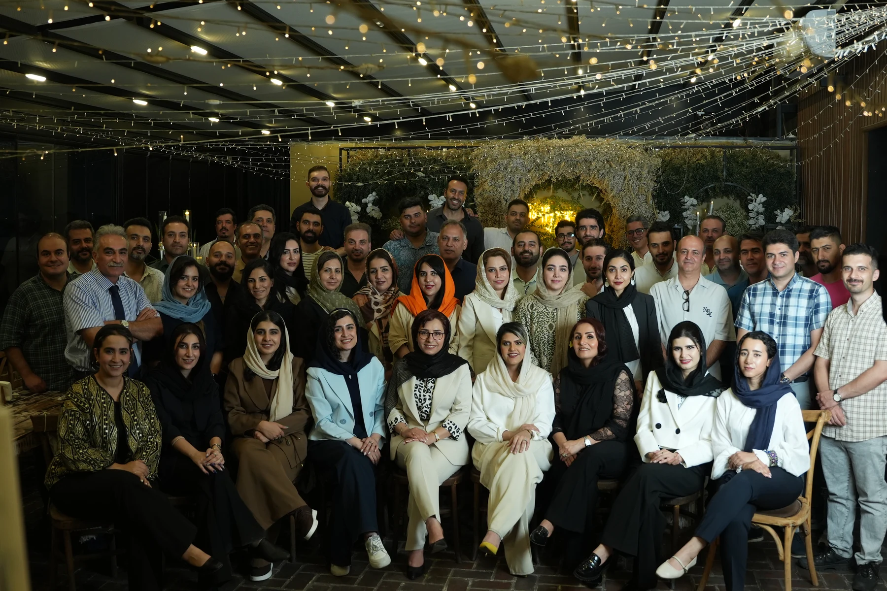 عکس جمعی تیم باسط پژوه